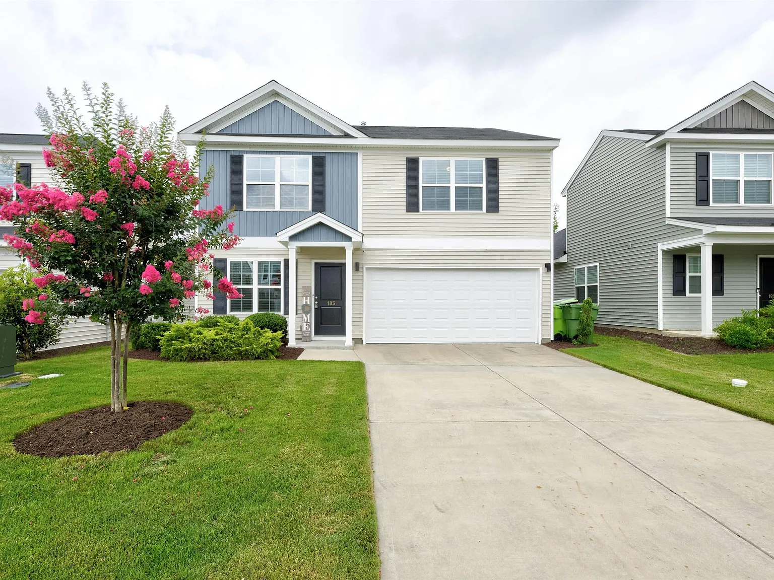 4 bed, 1841 sqft, $2,100 — Photo 3