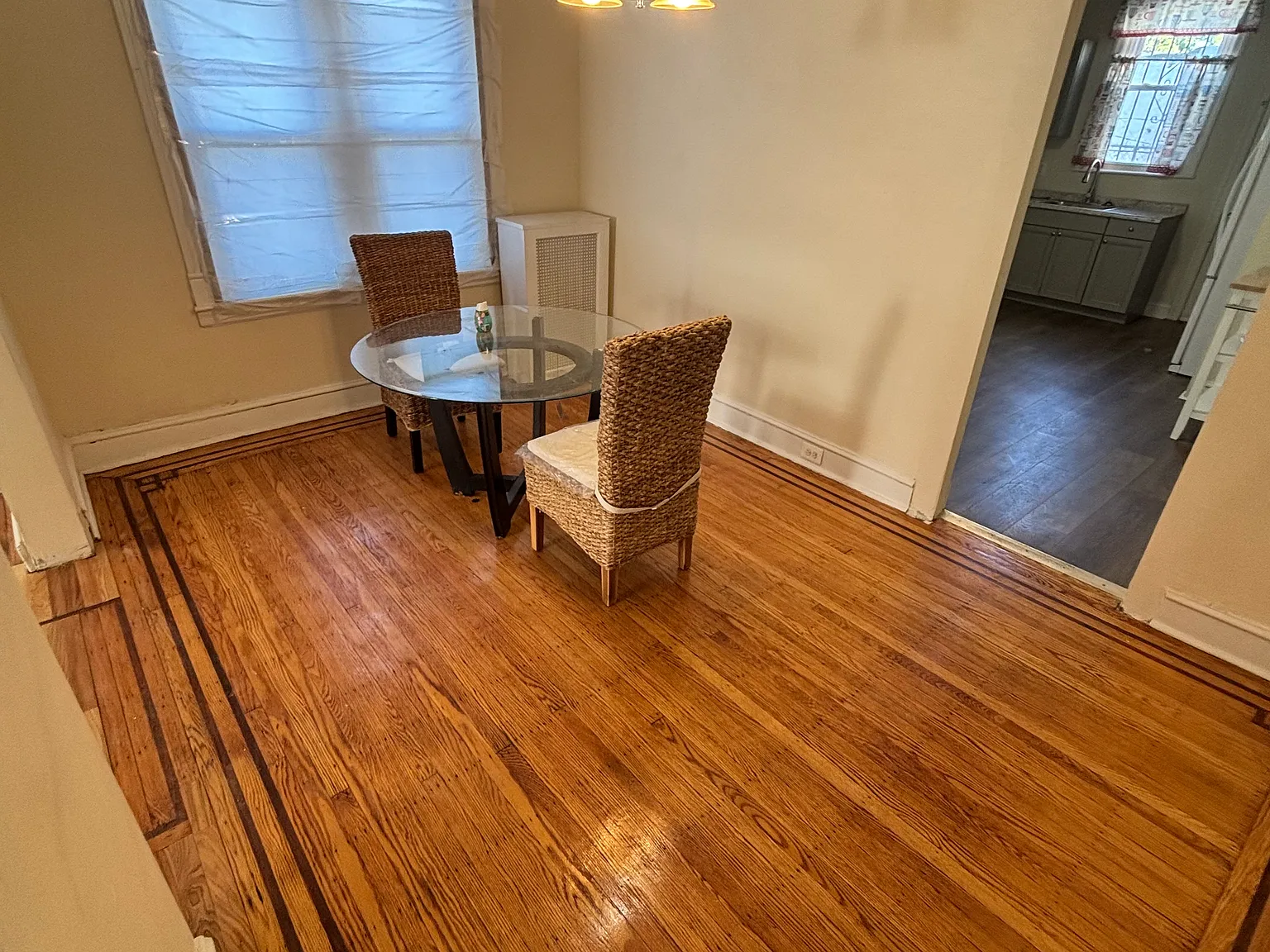 3 bed, 1.5 bath, 1184 sqft, $1,400 — Photo 3