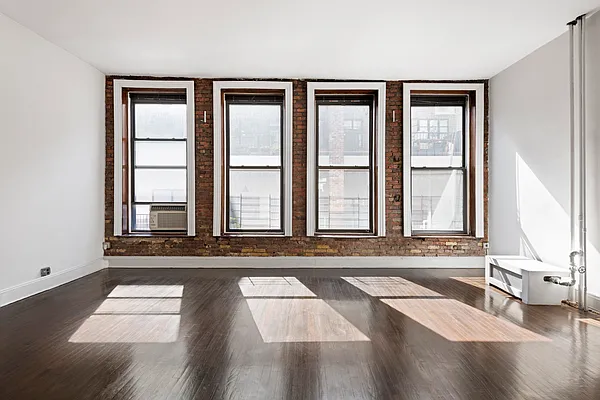 Sold by Douglas Elliman | media 8