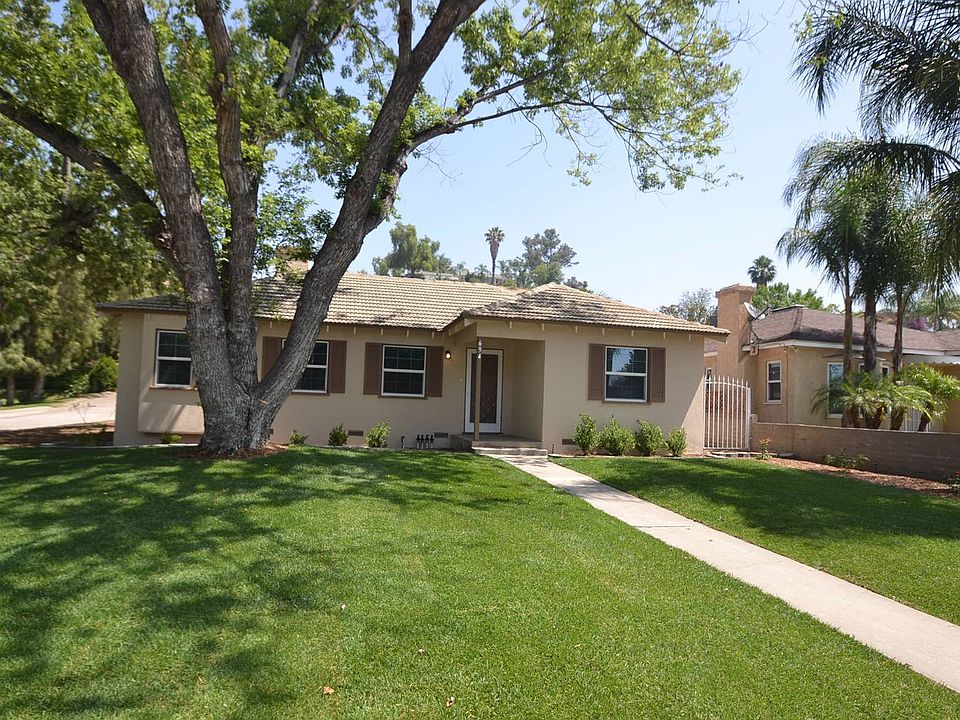1st image of 694 W 34th St