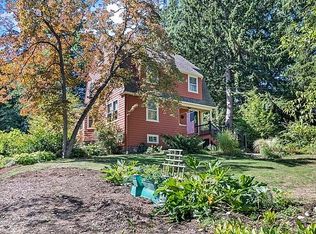 24 Clark Ln, Waltham, MA 02451