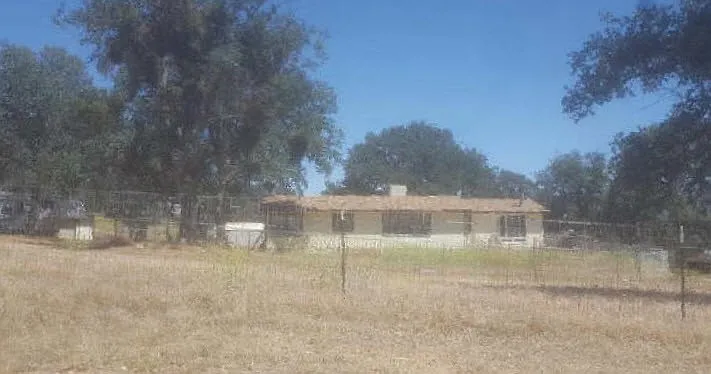 21884 Thompson Canyon Ave photo 1