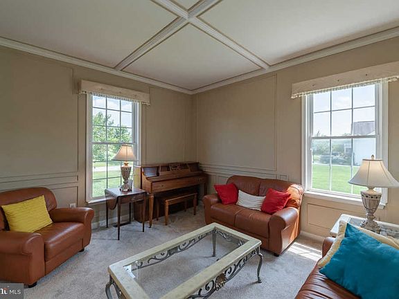 3rd image of 2109 Grant Farm Ct