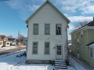 1422 Lincoln Ave, Dubuque, IA 52001