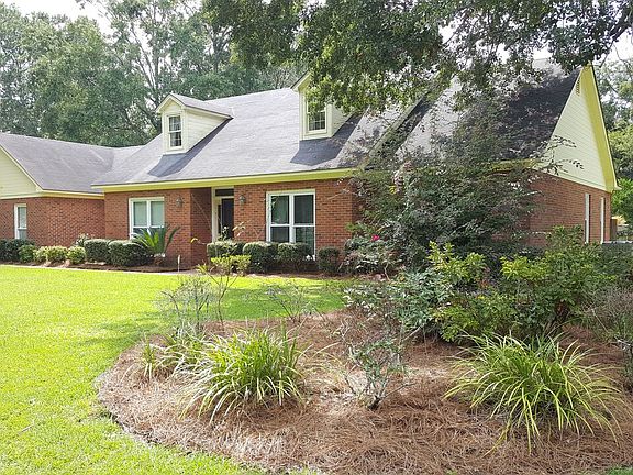 2nd image of 3701 Sedgefield Dr