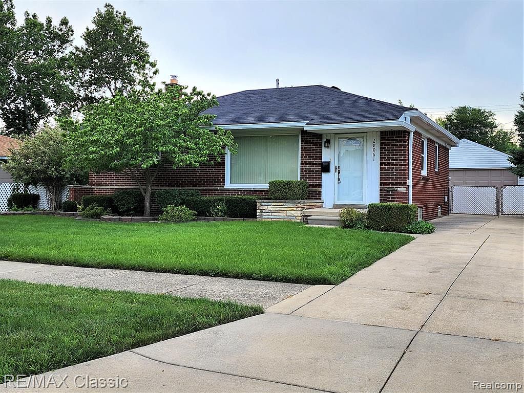28061 Alger Blvd, Madison Heights, MI 48071 Zillow