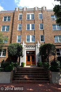 317 10th St NE APT 5, Washington, DC, 20002
