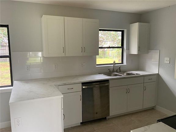 4th image of 1518 Villa Marie Dr