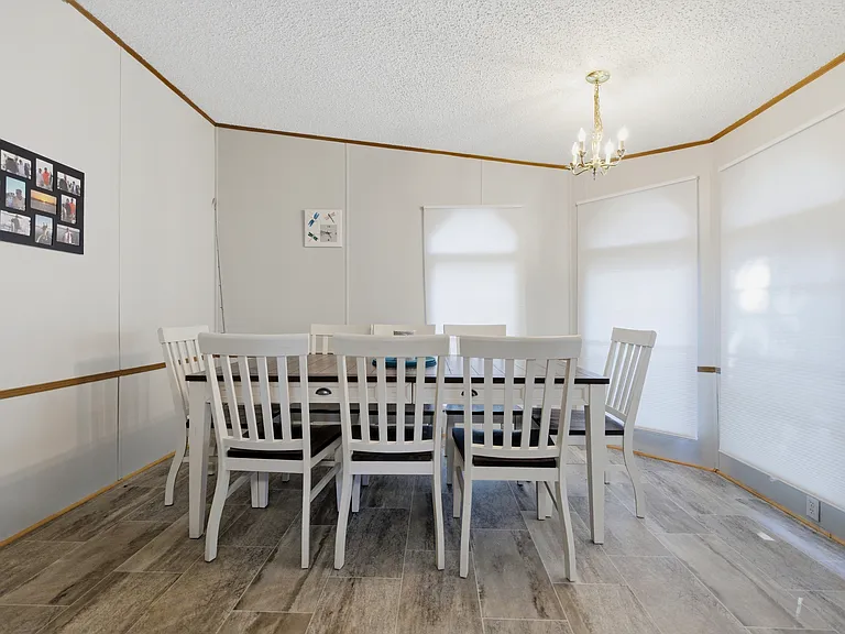 124 Woodshore Dr — Photo 13