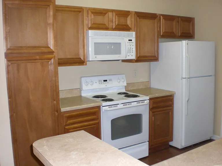 Arbor View Apartments — Photo 52