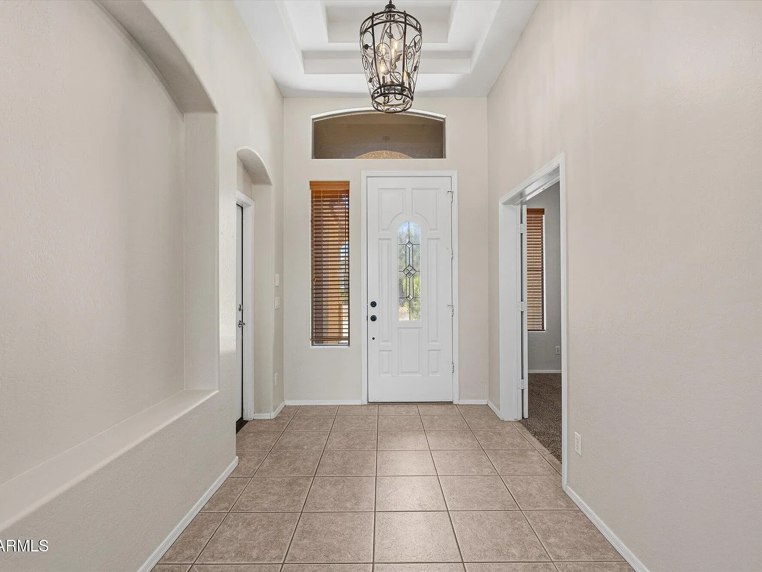 4 bed, 2.0 bath, 2391 sqft, $3,195 — Photo 4