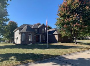 401 Marty Graten Ct, Hamel, IL 62046