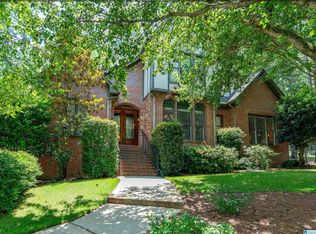 147 Indian Gate Cir, Birmingham, AL 35242