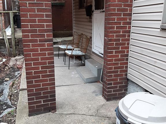 Unit entrance