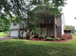 68 Country View Dr, London, KY 40741