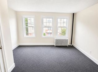 14 Nursery St #2F, Newark, NJ 07104