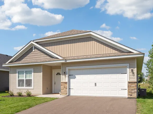 4813 Education Dr N, Hugo, MN 55038
