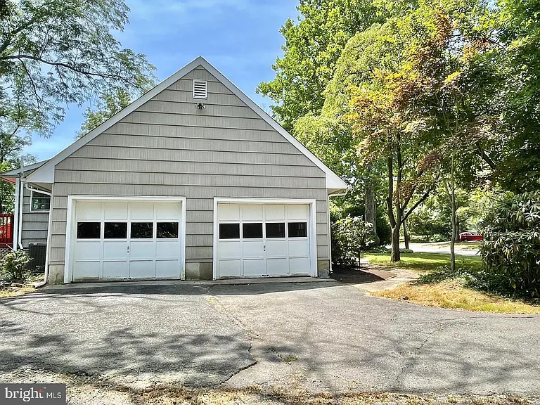 33 Monroe Ln — Photo 5