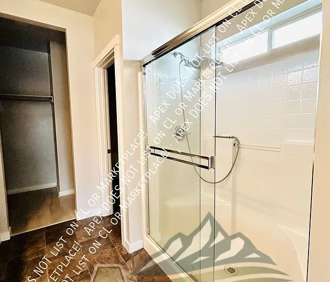 801 E Ionia Dr — Photo 20