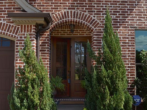 3rd image of 6020 Bonner Dr