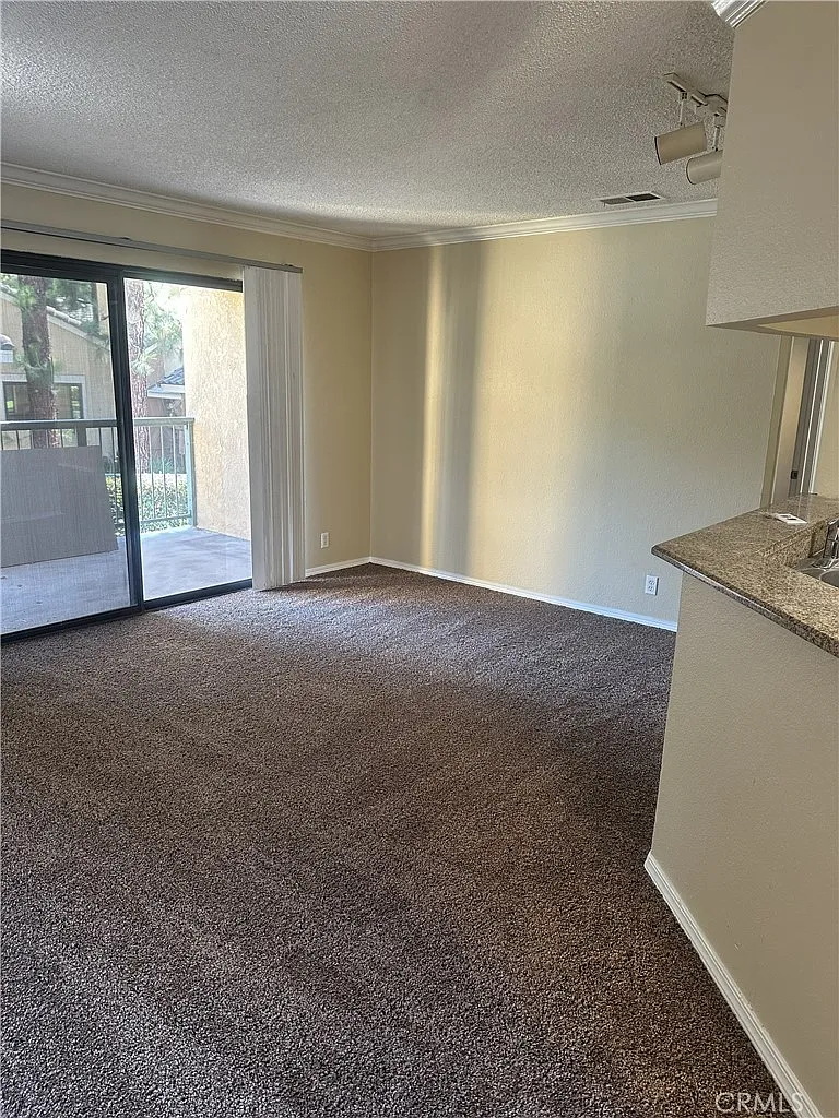 10655 Lemon Ave — Photo 3
