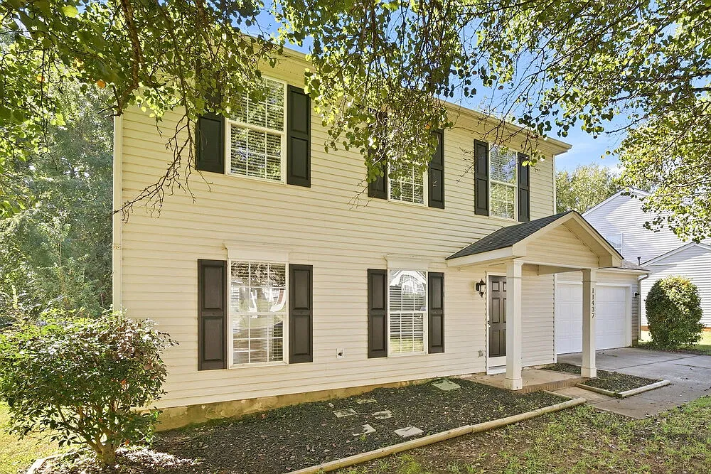 3 bed, 2.5 bath, 1568 sqft, $1,865 — Photo 4