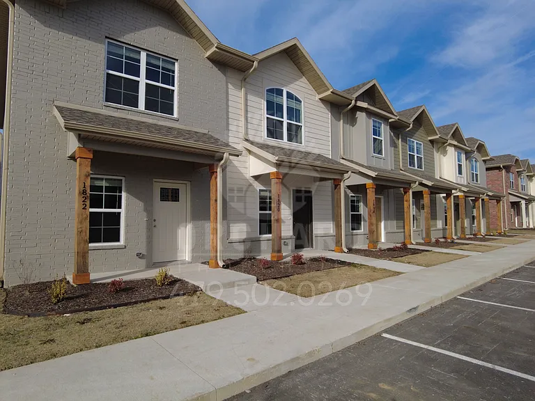 The Commons at Endura Park — Photo 22