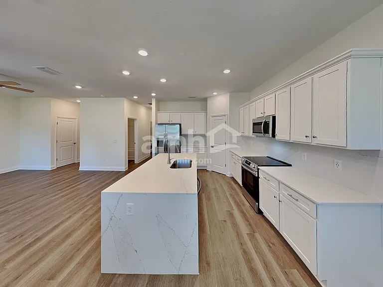 1016 Grafton Ridge Dr — Photo 3