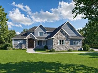 4823 Thompson Heights Dr, Adrian, MI 49221