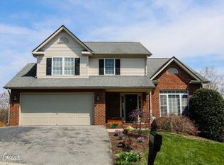 6122 Renoir Ln, Roanoke, VA 24018