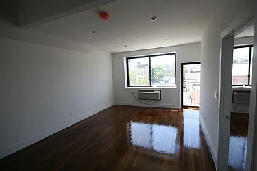 Rented by Makover Group Inc