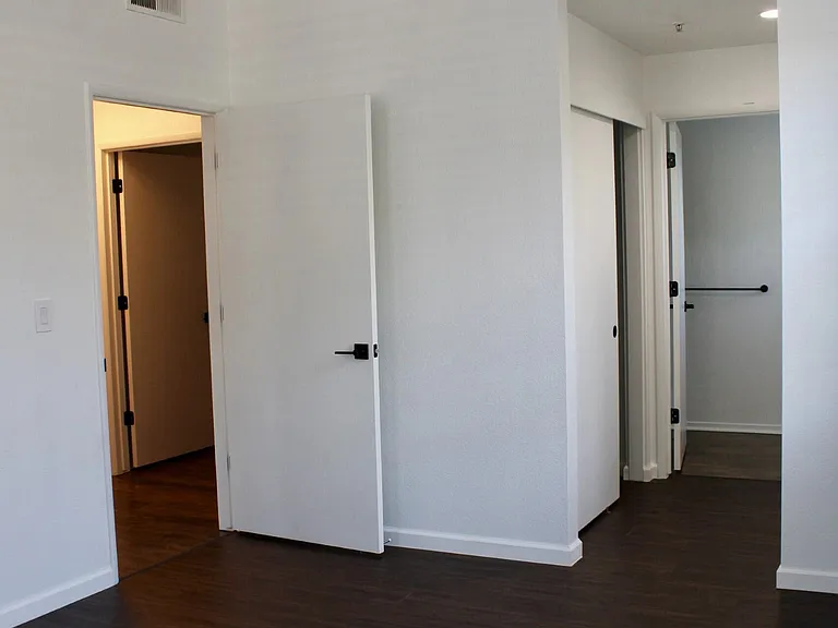 2220 Brookwood Ave #20-403 — Photo 20