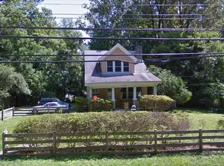 6505 Persimmon Tree Rd, Cabin John, MD 20818