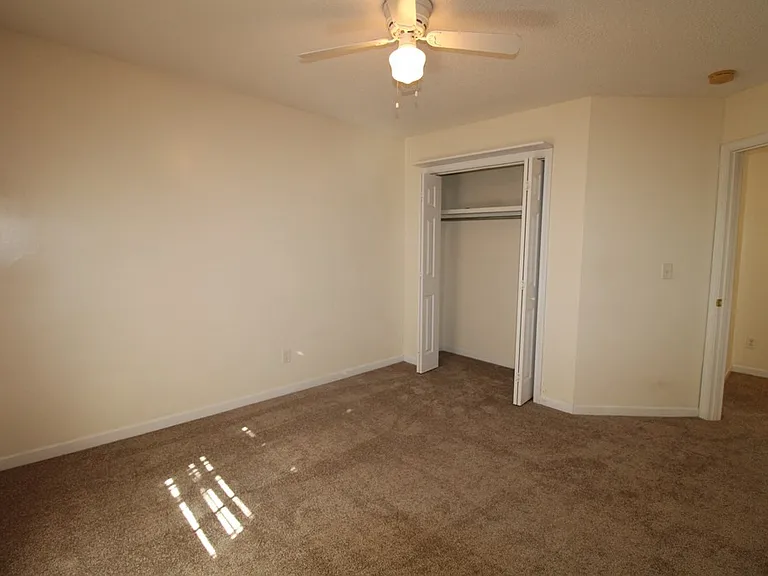 305 Trillium Ln — Photo 27