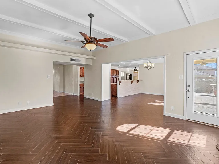 4332 Loma De Brisas Dr — Photo 8