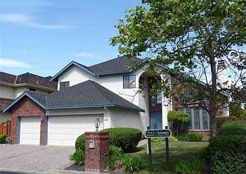3rd image of 704 Blue Spruce Dr