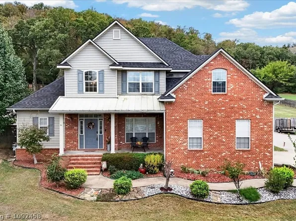 1100 Southfork Ln, Bonanza, AR 72916