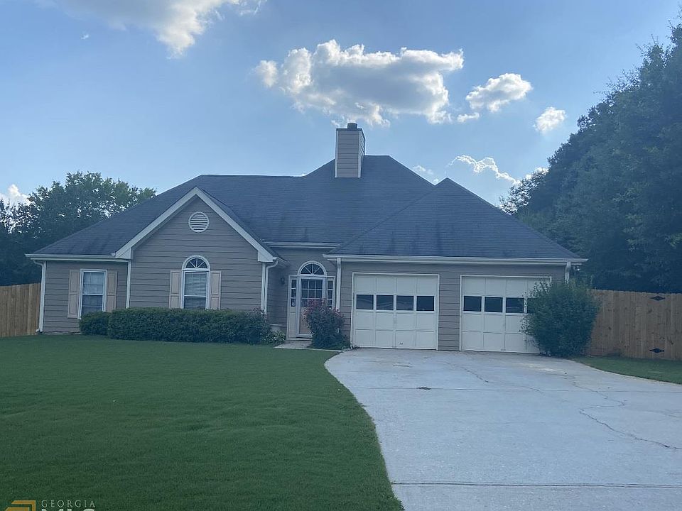 1st image of 2315 Huntington Dr