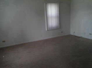 1221 Fairwood Ct APT 2, Elgin, IL