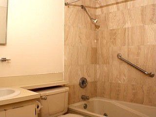 5th image of 3171 Whitney Ave APT 1A