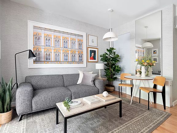 2nd image of 26 Gramercy Park S APT 2H