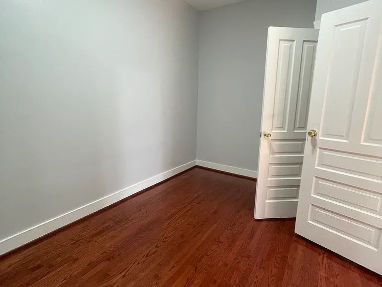 1341 N Washtenaw Ave #3 — Photo 6
