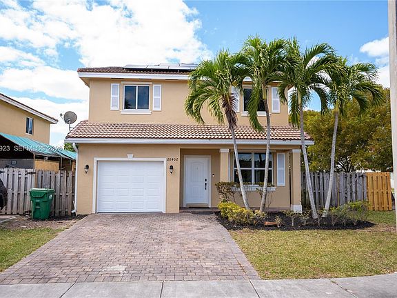 2nd image of 28402 SW 129th Pl