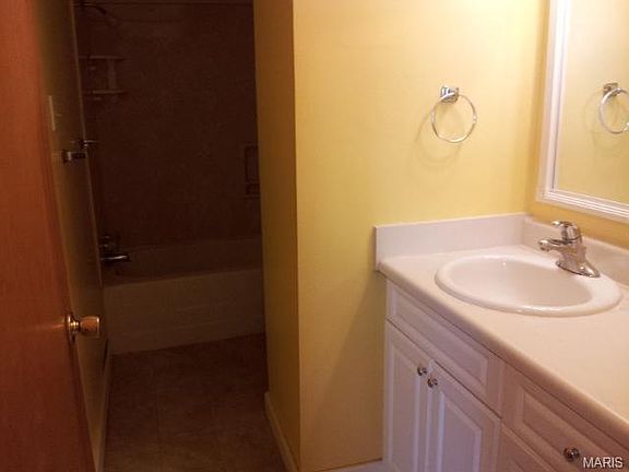 5th image of 2501 Spencer Ave