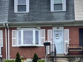 3157 Ryerson Cir, Halethorpe, MD 21227