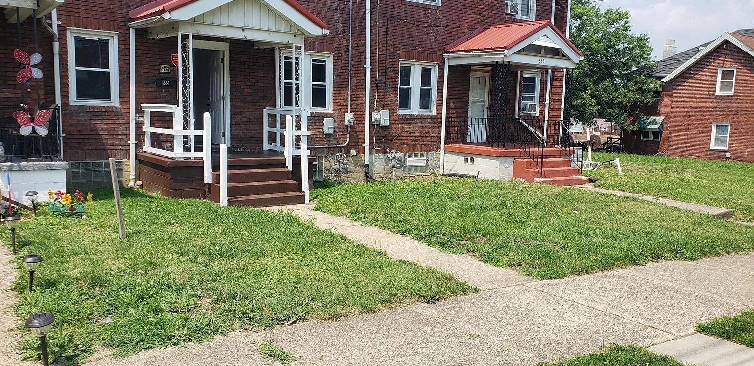 885 Vankirk St photo 1