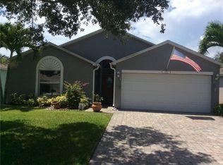 1041 S 13th Sq, Vero Beach, FL 32960
