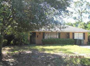 5235 Sunbury Dr, Beaumont, TX 77707