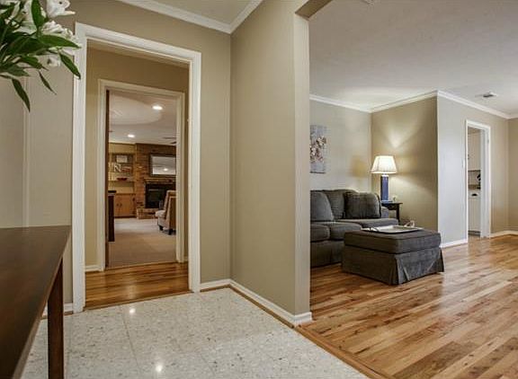 4th image of 10418 Maplegrove Ln