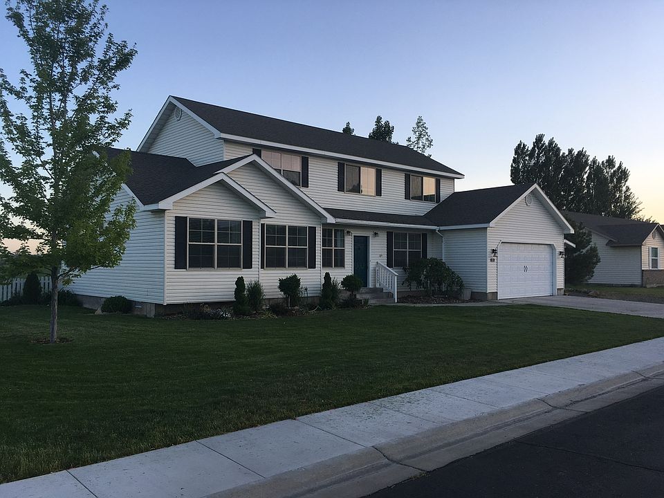 1st image of 371 E Appaloosa Dr